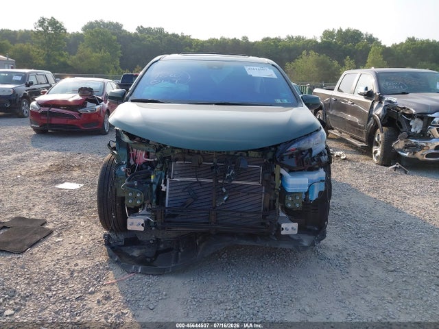 45644507 :رقم المزاد ، 5TDJSKFC5SS215319 vin ، 2025 Toyota Sienna Xle مزاد بيع