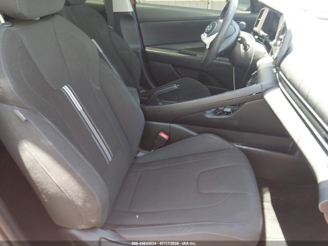 2021 Hyundai Elantra Sel მანქანა იყიდება აუქციონზე, vin: KMHLM4AG8MU068545, აუქციონის ნომერი: 45644524