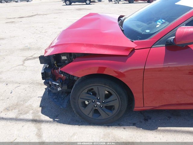 2021 Hyundai Elantra Sel მანქანა იყიდება აუქციონზე, vin: KMHLM4AG8MU068545, აუქციონის ნომერი: 45644524