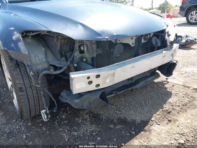 45644539 :رقم المزاد ، JTHBF5C21B5137020 vin ، 2011 Lexus Is 250 مزاد بيع