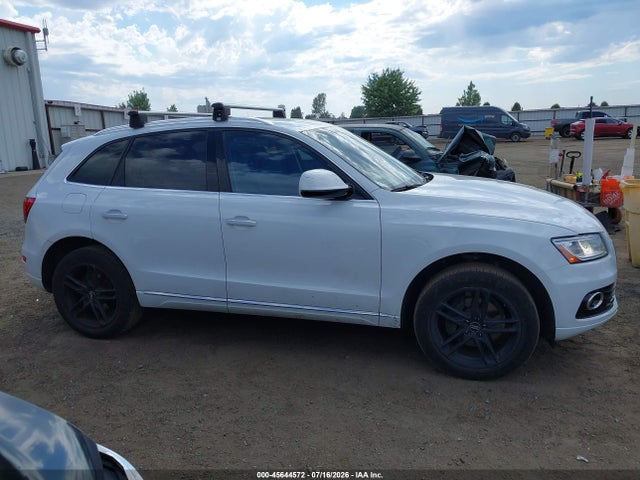 Audi Q5 2.0t Premium 2016 WA1L2AFP2GA100584 Image 13