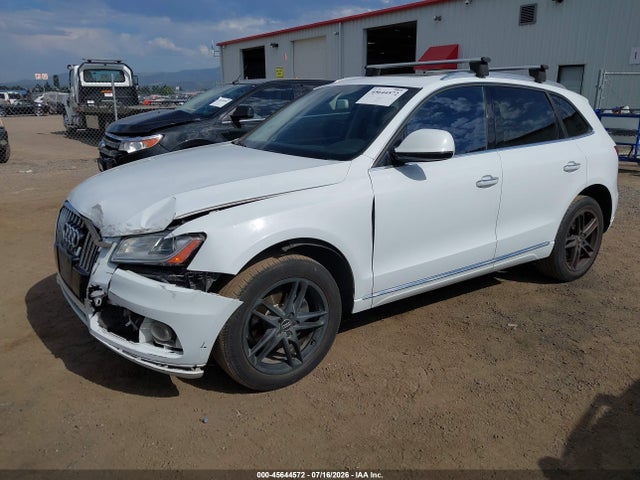 Audi Q5 2.0t Premium 2016 WA1L2AFP2GA100584 Image 2