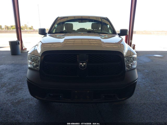 1C6RR7FGXLS158873 RAM 1500 Classic Tradesman 4x4 6&#039;4 Box