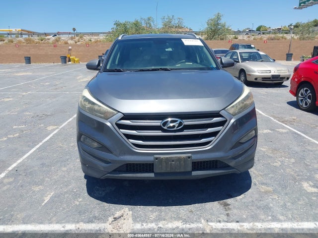 Hyundai TUCSON SE 2017 KM8J3CA44HU499111 Image 12