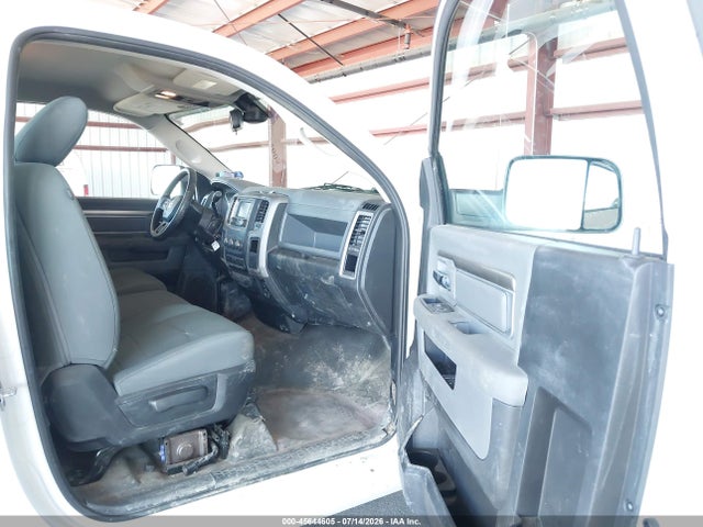 RAM 3500 Tradesman 2016 3C63R2AT6GG304535 Image 5