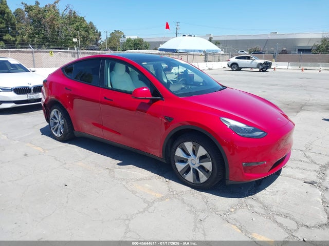 Продаж на аукціоні авто 2023 Tesla Model Y Awd/long Range Dual Motor All-wheel Drive, vin: 7SAYGDEE8PF636626, номер лоту: 45644611