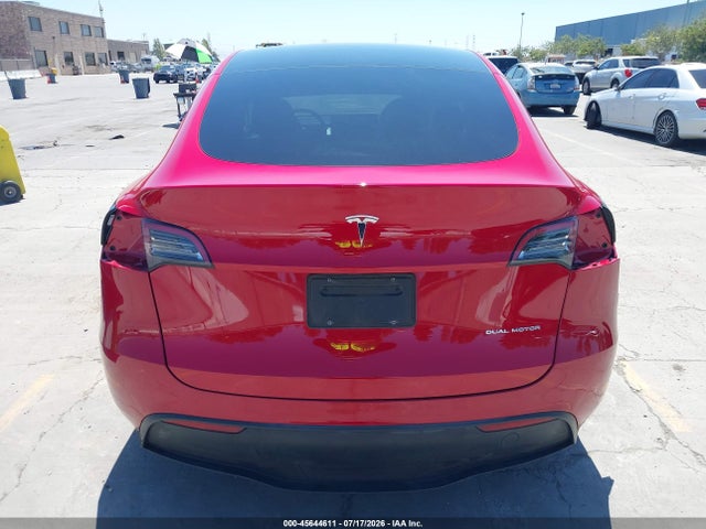 Продаж на аукціоні авто 2023 Tesla Model Y Awd/long Range Dual Motor All-wheel Drive, vin: 7SAYGDEE8PF636626, номер лоту: 45644611