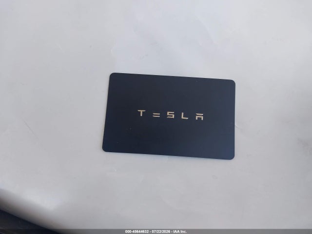 5YJ3E1EB0JF106563 Tesla Model 3 Long Range/performance