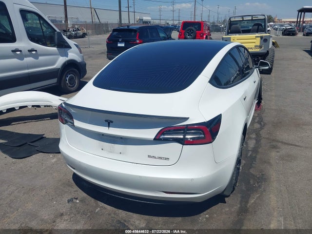 5YJ3E1EB0JF106563 Tesla Model 3 Long Range/performance