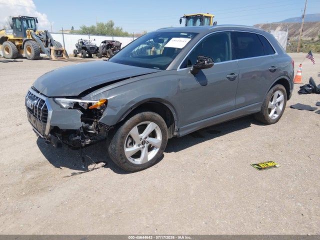 45644643 :رقم المزاد ، WA1AUCF3XM1136383 vin ، 2021 Audi Q3 Premium 40 Tfsi Quattro Tiptronic مزاد بيع