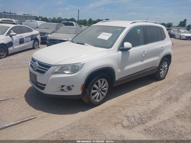 2011 Volkswagen Tiguan Se მანქანა იყიდება აუქციონზე, vin: WVGAV7AX5BW536402, აუქციონის ნომერი: 45644644