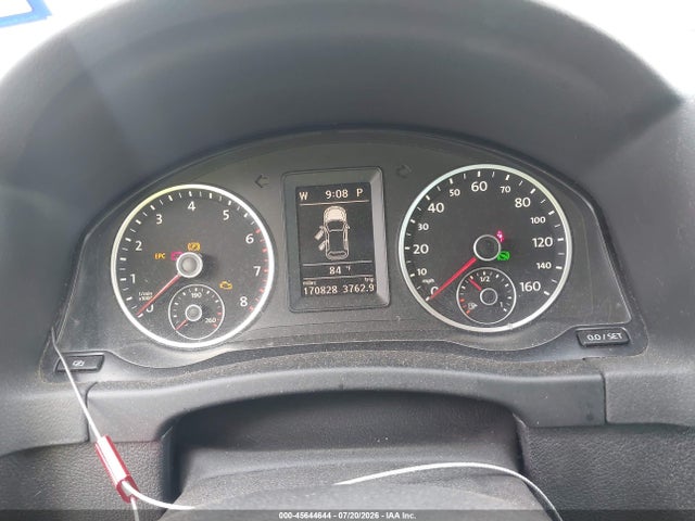 2011 Volkswagen Tiguan Se მანქანა იყიდება აუქციონზე, vin: WVGAV7AX5BW536402, აუქციონის ნომერი: 45644644
