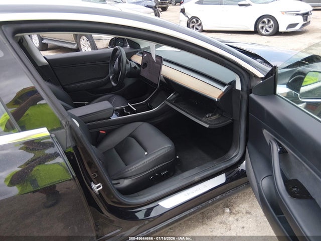 5YJ3E1EA1JF089294 Tesla MODEL 3