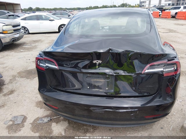 5YJ3E1EA1JF089294 Tesla MODEL 3