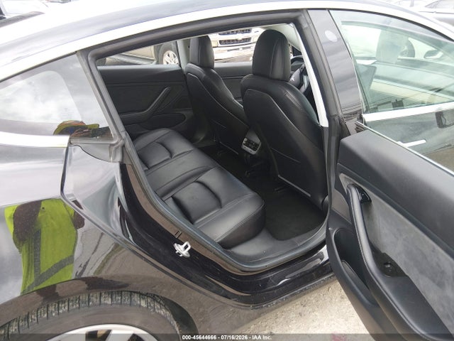 5YJ3E1EA1JF089294 Tesla MODEL 3