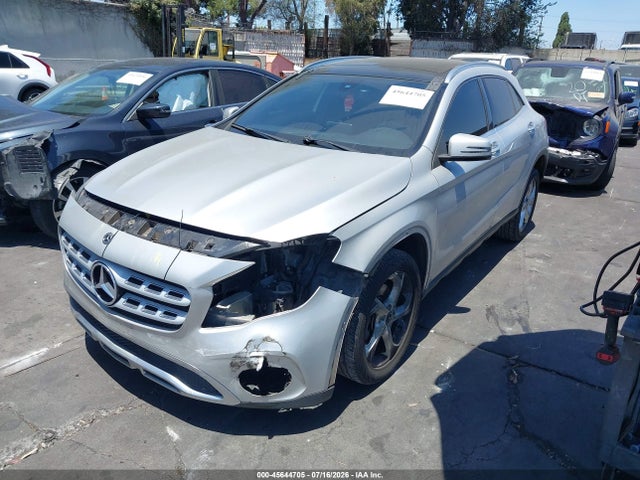 WDCTG4GB0JJ427451 Mercedes-Benz Gla 250 4matic