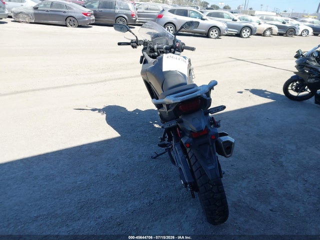 JH2RD1617RK102065 Honda Xl750