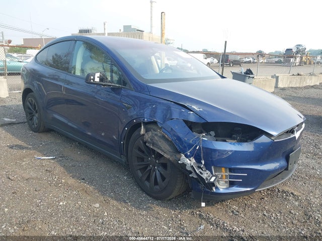 Продаж на аукціоні авто 2016 Tesla Model X 60d/70d/75d/90d, vin: 5YJXCAE23GF031499, номер лоту: 45644712