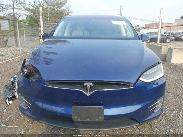 Продаж на аукціоні авто 2016 Tesla Model X 60d/70d/75d/90d, vin: 5YJXCAE23GF031499, номер лоту: 45644712