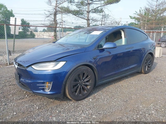 Продаж на аукціоні авто 2016 Tesla Model X 60d/70d/75d/90d, vin: 5YJXCAE23GF031499, номер лоту: 45644712