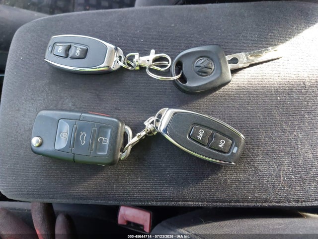 2002 Volkswagen Passat Gls მანქანა იყიდება აუქციონზე, vin: WVWVD63B02E382157, აუქციონის ნომერი: 45644714