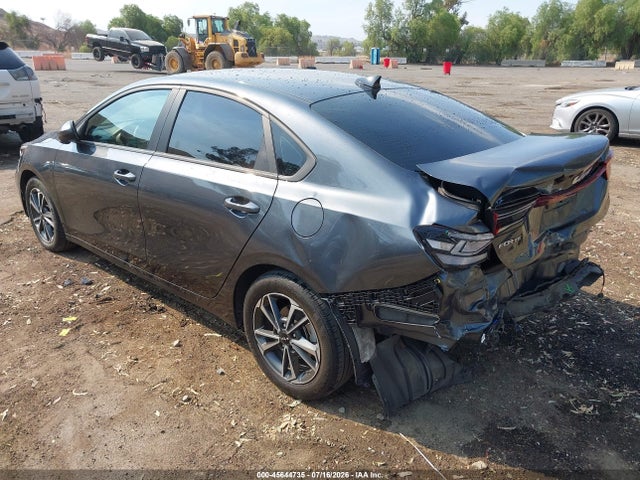 45644735 :رقم المزاد ، 3KPF24AD6RE800786 vin ، 2024 Kia Forte Lxs مزاد بيع