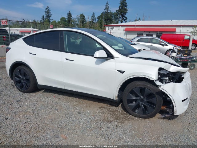 Aukcja sprzedaży 2025 Tesla Model Y Long Range Dual Motor All-wheel Drive, vin: 7SAYGDEE4SF284279, numer aukcji: 45644741