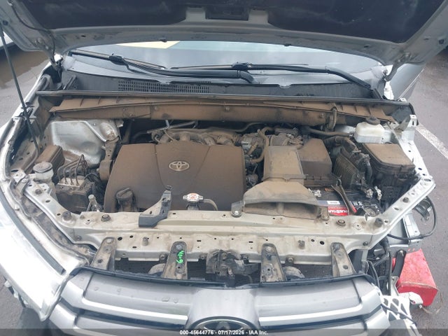 Продаж на аукціоні авто 2019 Toyota Highlander Xle, vin: 5TDJZRFH5KS981499, номер лоту: 45644776