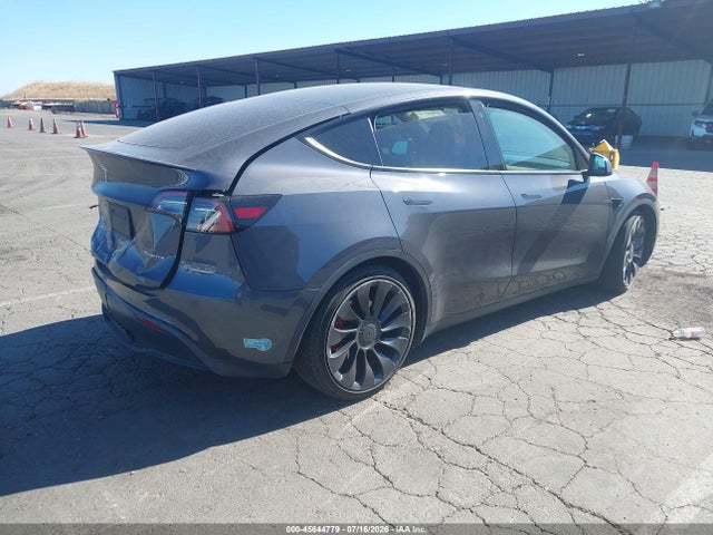 2022 Tesla Model Y Performance Dual Motor All-wheel Drive მანქანა იყიდება აუქციონზე, vin: 7SAYGDEF7NF346237, აუქციონის ნომერი: 45644779