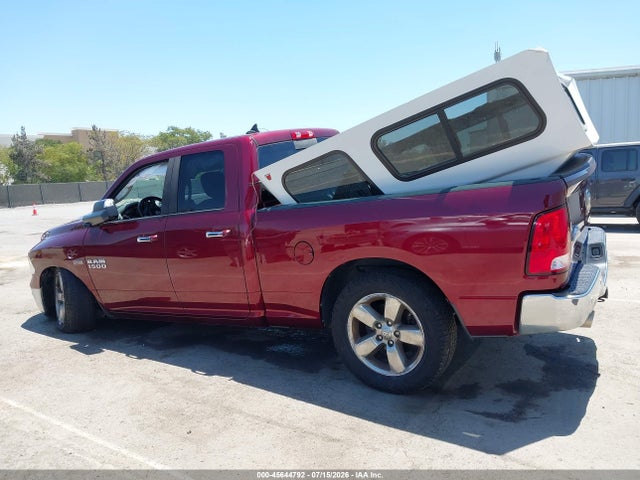 1C6RR6GT8JS211539 RAM 1500 Big Horn 4x2 6&#039;4 Box