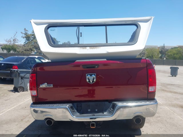 1C6RR6GT8JS211539 RAM 1500 Big Horn 4x2 6&#039;4 Box