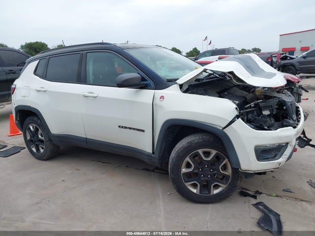 45644812 :رقم المزاد ، 3C4NJDDB0JT129429 vin ، 2018 Jeep Compass Trailhawk 4x4 مزاد بيع