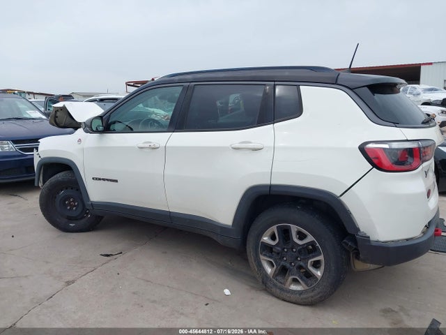 45644812 :رقم المزاد ، 3C4NJDDB0JT129429 vin ، 2018 Jeep Compass Trailhawk 4x4 مزاد بيع