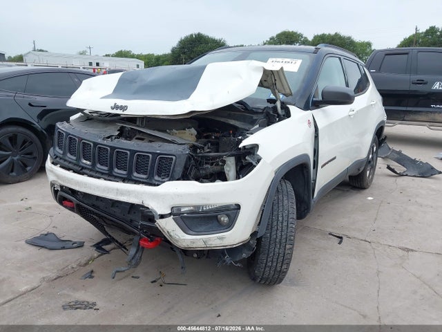 45644812 :رقم المزاد ، 3C4NJDDB0JT129429 vin ، 2018 Jeep Compass Trailhawk 4x4 مزاد بيع