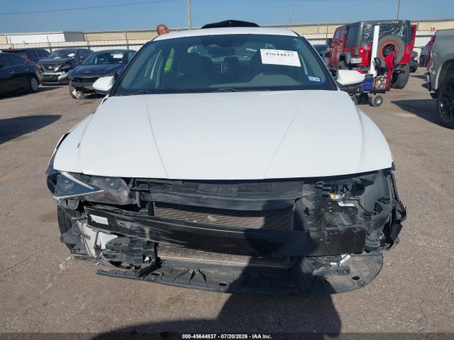 2021 Hyundai Elantra Sel მანქანა იყიდება აუქციონზე, vin: 5NPLM4AG4MH035024, აუქციონის ნომერი: 45644837