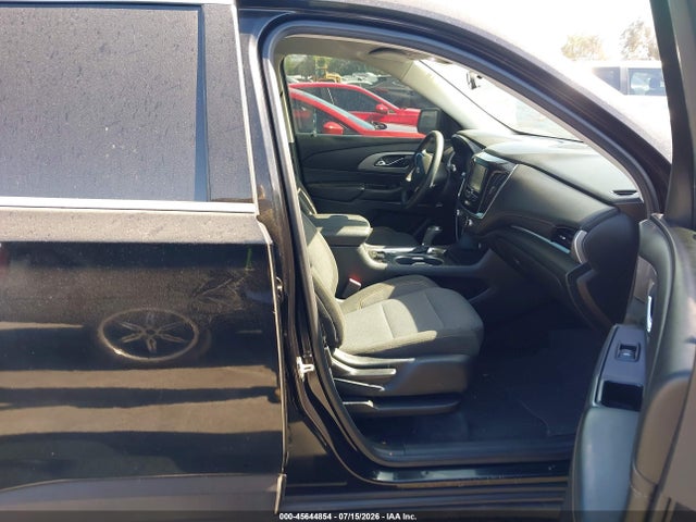 Продаж на аукціоні авто 2018 Chevrolet Traverse Ls, vin: 1GNERFKW5JJ143013, номер лоту: 45644854