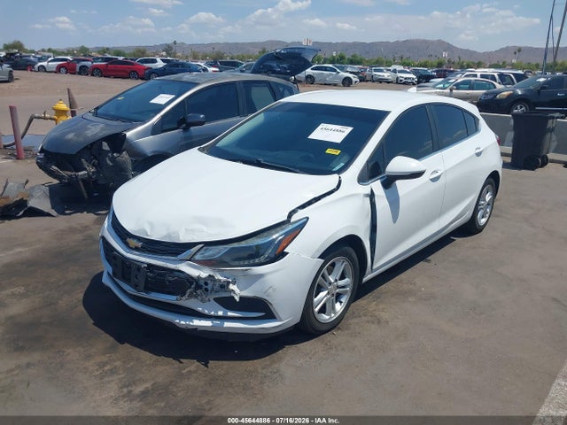 Chevrolet Cruze Lt Auto 2017 3G1BE6SM9HS567222 Image 2