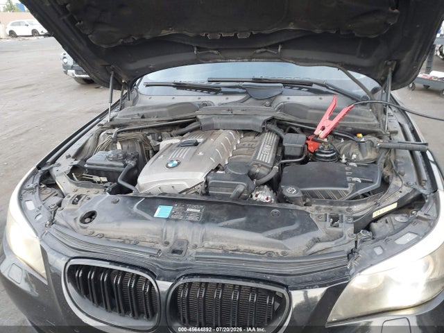 2006 Bmw 530xit მანქანა იყიდება აუქციონზე, vin: WBANN73556CN01669, აუქციონის ნომერი: 45644892