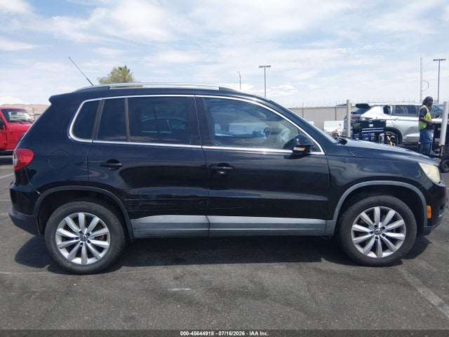 45644918 :رقم المزاد ، WVGAV7AX3BW546037 vin ، 2011 Volkswagen Tiguan Se مزاد بيع