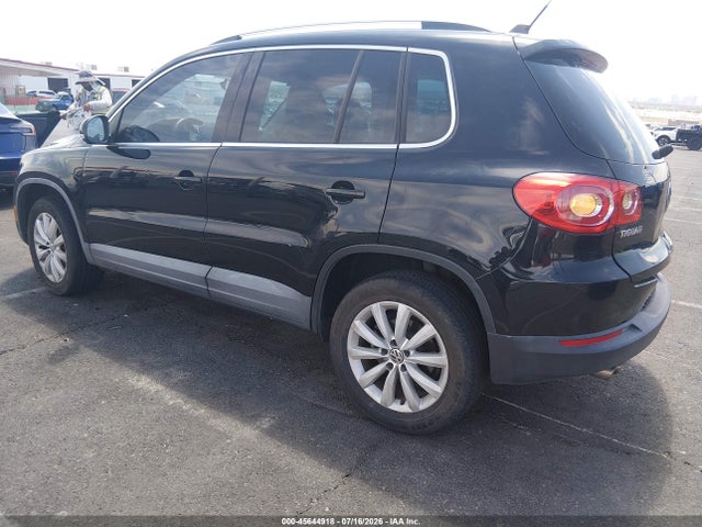 45644918 :رقم المزاد ، WVGAV7AX3BW546037 vin ، 2011 Volkswagen Tiguan Se مزاد بيع