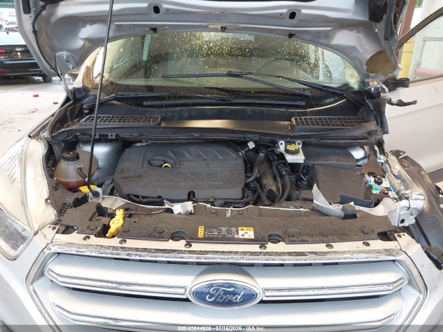 Ford ESCAPE SE 2018 1FMCU9GD5JUA86751 Image 10