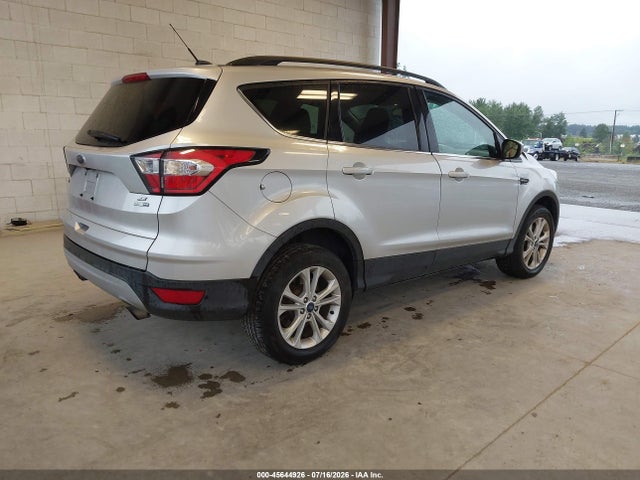 Ford ESCAPE SE 2018 1FMCU9GD5JUA86751 Image 4