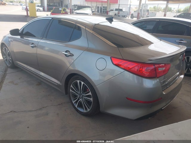 KIA Optima 2014 5XXGR4A69EG303704 Image 3