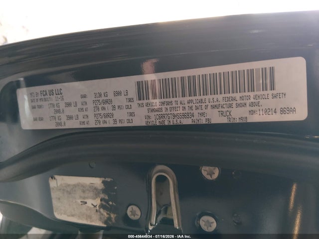 45644934 :رقم المزاد ، 1C6RR7GT9HS596934 vin ، 2017 Ram 1500 Big Horn  4x4 6'4 Box مزاد بيع