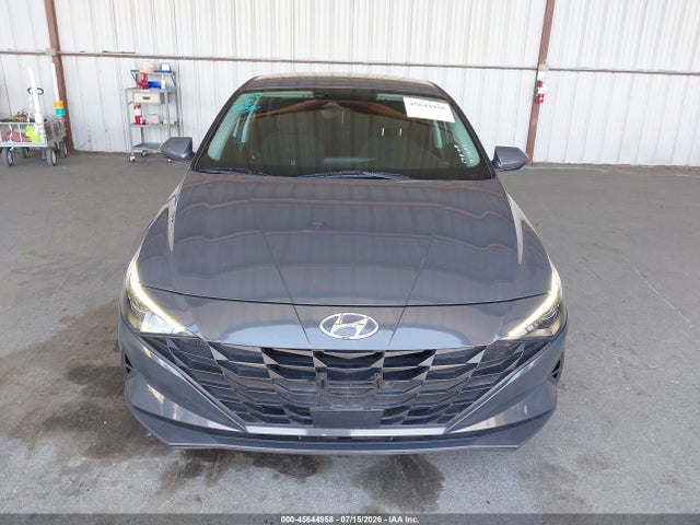 KMHLS4AGXPU600680 Hyundai ELANTRA SEL
