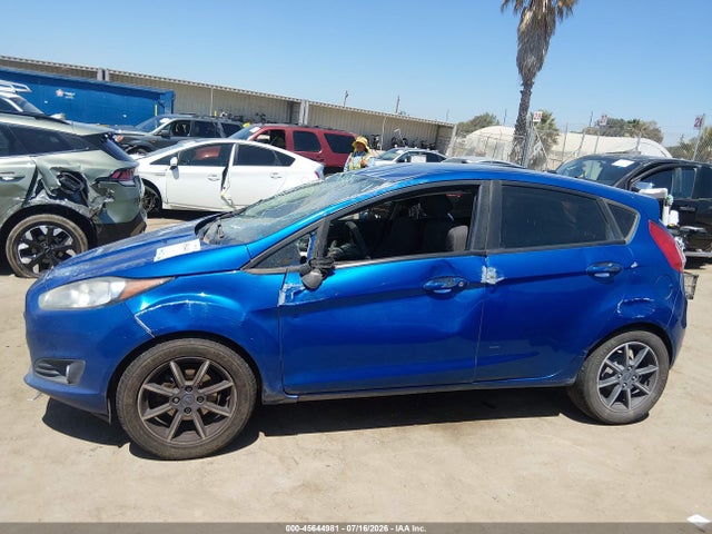 3FADP4EJ9JM104674 Ford FIESTA SE