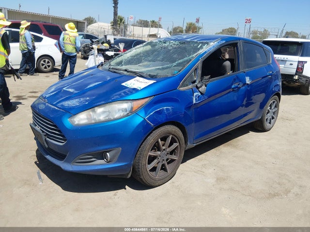 Ford FIESTA SE 2018 3FADP4EJ9JM104674 Image 2