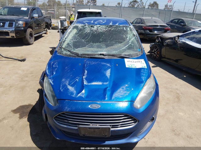 3FADP4EJ9JM104674 Ford FIESTA SE