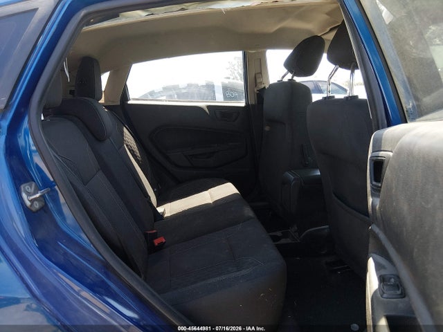 3FADP4EJ9JM104674 Ford FIESTA SE