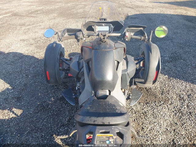 Can-Am Ryker 2019 3JB2FEG45KJ000092 Image 17